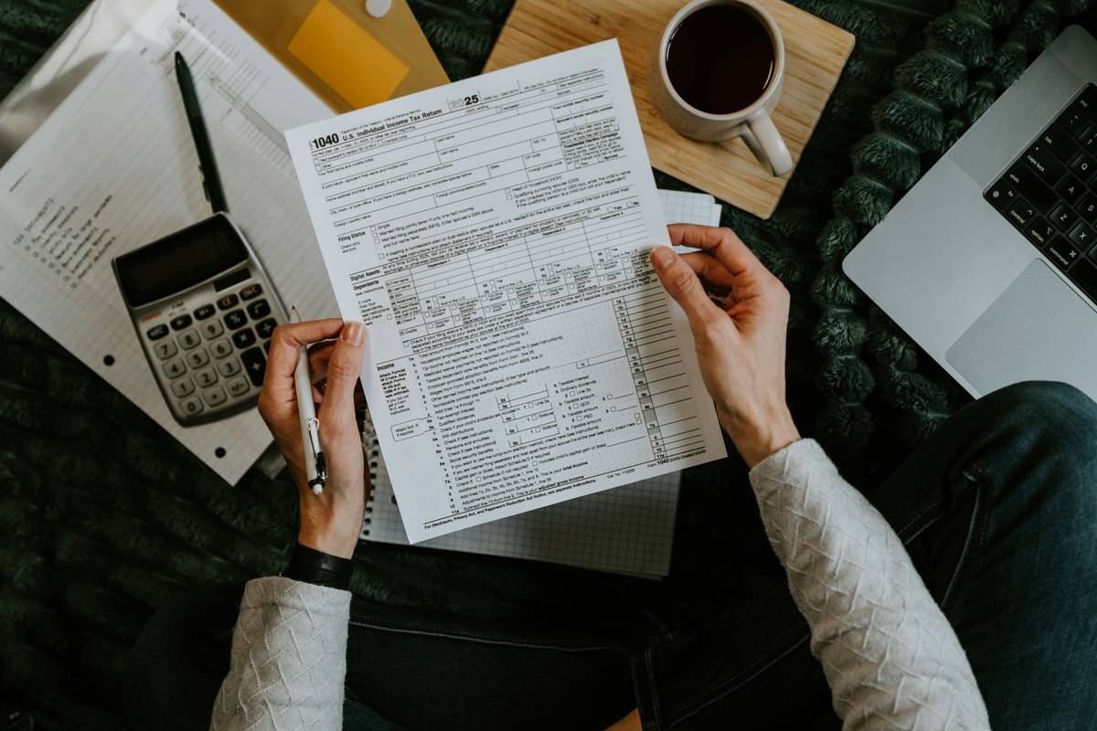 Remote Bookkeeping Services: 7 Proven Ways to Avoid Costly Small Business Mistakes